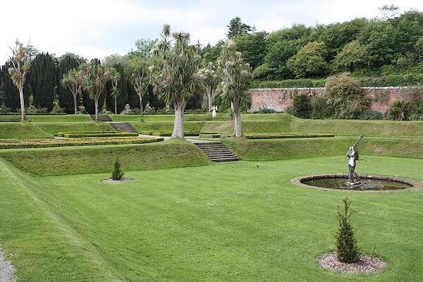 The gardens at the Castle Ward House in Co. Down. Photo: Ardfern - Own work, CC BY-SA 3.0, 