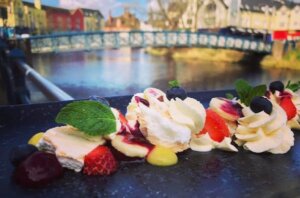 Read more about the article The Best Food in Ireland: Culinary Offerings in Ireland’s Northwest