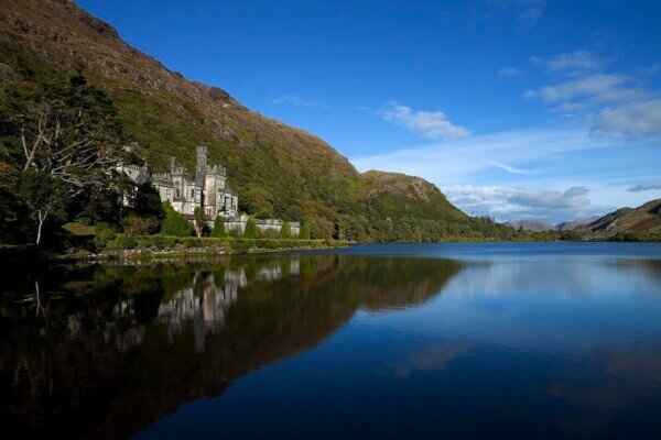 a beautiful castle overlooking a lake virtual tours of Ireland's attractions
