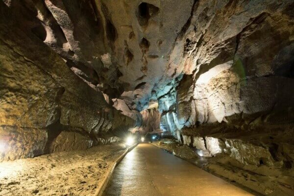 Read more about the article 9 Cool Underground Attractions in Ireland to Explore