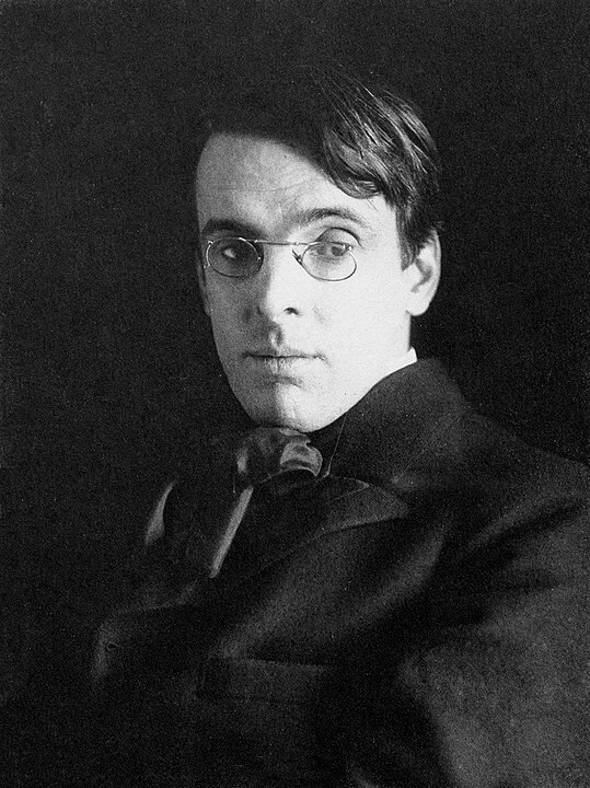 This photograph of Yeats was taken in 1903 by Alice Boughton. The image is in the Public Domain.