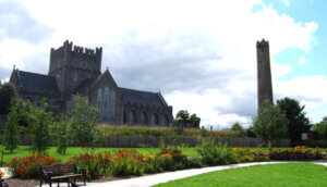 Read more about the article Saint Brigid (Bridget): The Places in Ireland that Honor Her
