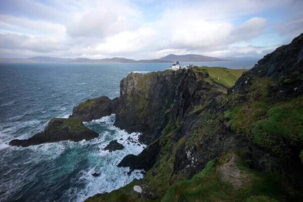 a building on the cliffs 6 of Ireland's offshore islands