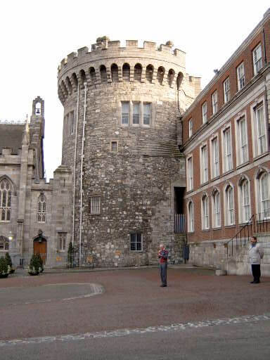 a round tower 7 historical attractions in Dublin