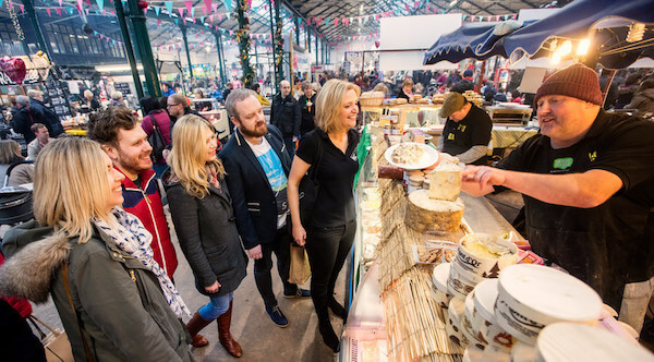 Read more about the article Food Tours in Ireland: 10 Cities and Regions to Find Them